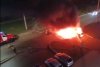 В микрорайоне Благовещенска ДТП с двумя машинами за минуту переросло в пожар (видео)