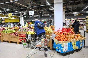 В сентябре для амурчан подорожали сосиски, хлеб и медикаменты: Амурстат опубликовал индекс цен