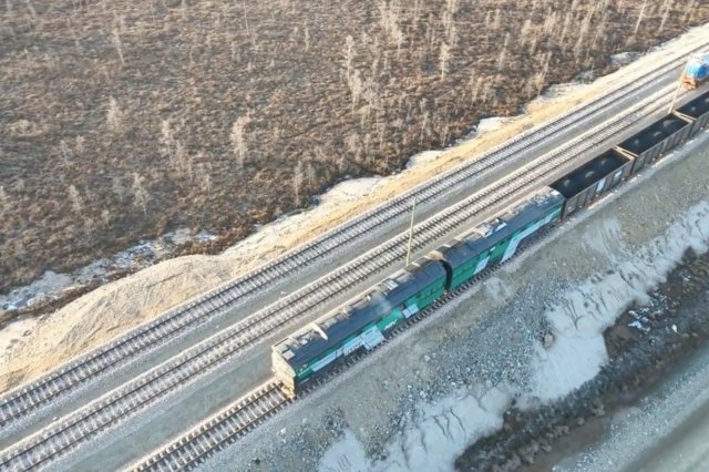 С Огоджинского месторождения по БАМу отправили первый состав с углем