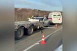 Водитель врезался в прицеп грузовика и погиб на дороге в Свободненском районе