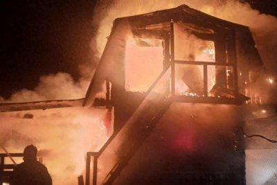 Пожарные из Серышевского округа спасли от огня автомобили на 5 миллионов рублей