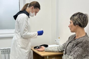 И терапевт, и санитарка: как выпускники медколледжей становятся у руля ФАПов