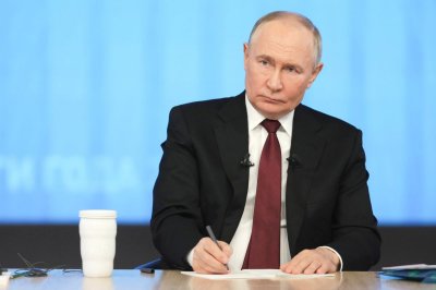 Искусственный интеллект вновь поможет разобрать обращения для «Прямой линии» Президента РФ