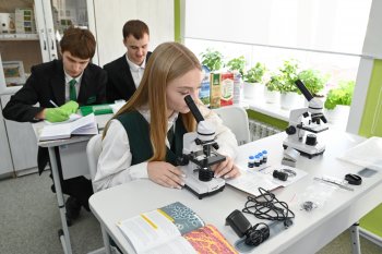 Первый раз в агрокласс: как в Ивановке будут готовить специалистов и ученых для АПК