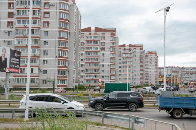 «Стоящие стена к стене многоэтажки не нужны»: губернатор призвал строить скверы в жилых районах