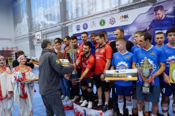 «Нужно сосредоточиться на турнирах внутри области: губернатор Василий Орлов о развитии спорта