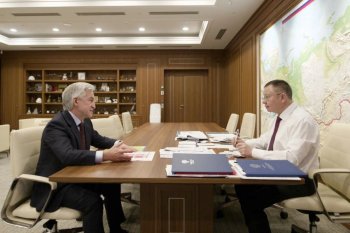 Зампред амурского правительства обсудил с главой Минстроя РФ модернизацию ЖХК в Приамурье