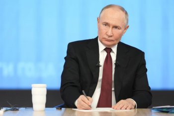 Амурчанам предлагают задать вопрос Владимиру Путину через мессенджер МАХ