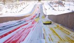 «Прокатился бы раз сто»: благовещенцы протестировали новую городскую горку для тюбинга