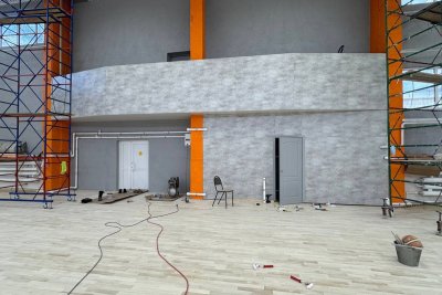 Капремонт спортзала Центра по развитию спорта в Шимановске завершат в середине декабря