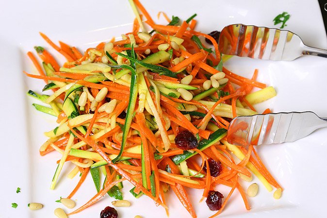 Салат из цукини с морковью и лимоном. Фото: chef-janette.livejournal.com