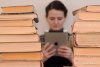 «Ракурс» Андрея Анохина. Слишком хорошо живем, чтобы вновь начать читать