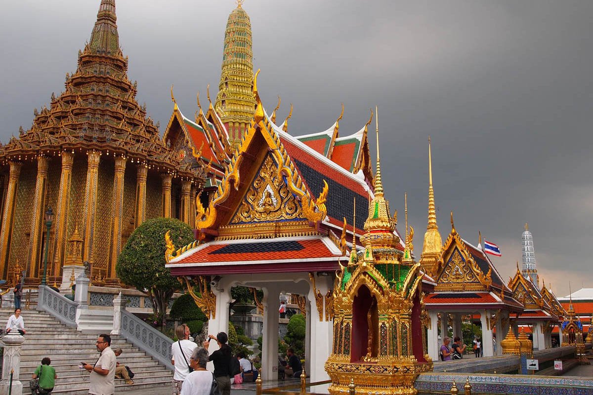 Королевский дворец и храм изумрудного Будды (г. Бангкок)