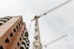 Школьница упала со второго этажа недостроя в Благовещенске