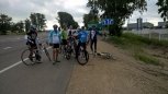 Велосипедисты из Китая устроили пробег до Белогорска: они увидят памятник ротану и ТОР