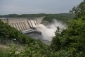 Бурейская ГЭС продолжает холостые сбросы воды (фото, видео)