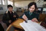 В Китай пытался уехать по паспорту брата-близнеца житель Кыргызстана