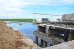 Разрушенный паводком мост в Белогорском районе отремонтируют к 1 сентября