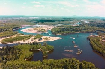 Авиатехник из Благовещенска снимает север с высоты птичьего полета