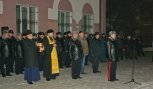 Отряд амурской полиции на Северный Кавказ проводил священник