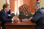 Губернатор Приамурья попросил банкиров активнее работать в Циолковском
