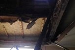 Потолок в квартире благовещенки мог рухнуть из-за незаконной перепланировки