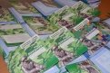 Экслюзивную партию тетрадей с «вежливыми людьми» на обложках раздадут первоклашкам Белогорска