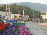 Жители Зеи отмечают день рождения города забегом и гуляньями