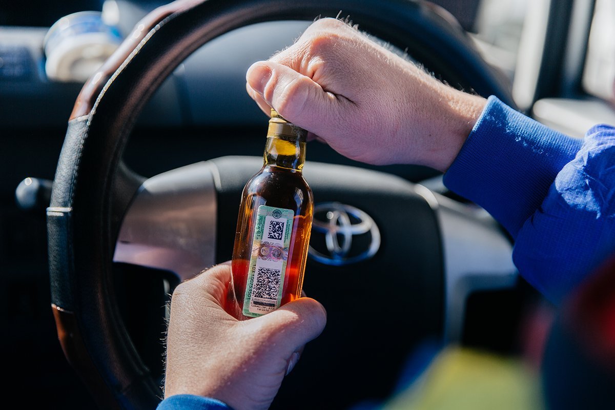 Езда в состоянии алкогольного. Управление автомобилем в нетрезвом состоянии. Алкоголь и автомобиль. Управлять транспортным средством в состоянии опьянения.