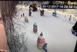 В Тынде после нападений вандалов снежный городок взяли под видеонаблюдение