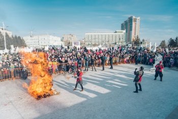 Амурчане сожгли Маслениц и выбрали лучшие проекты благоустройства городов