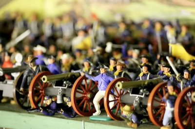 Утро с «Амурской правдой»: 250 тысяч военных игрушек в наследство и фотографии-страшилки