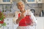 Утро с «Амурской правдой»: как баба Валя в 86 лет стала популярным инстаблогером и 5 рецептов урбеча