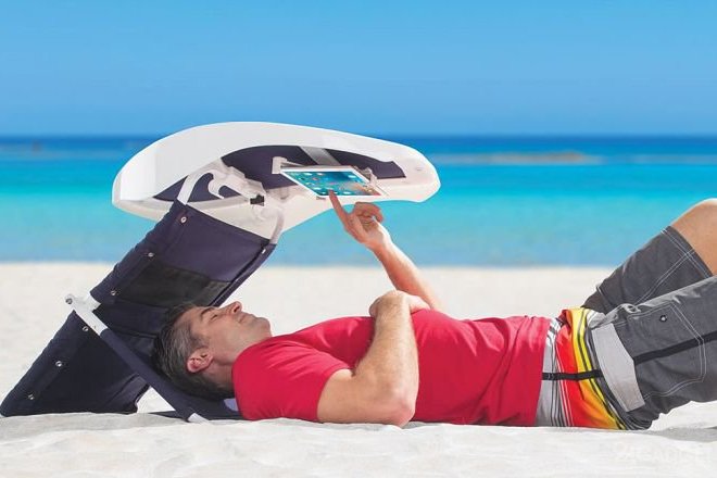 «МегаФон» предложил амурчанам пять полезных гаджетов для летнего отдыха / Лето — это яркая пора отпусков, путешествий и дачных выходных. Эксперты «МегаФона» сделали подборку мобильных устройств, которые помогут сделать отдых более ярким.