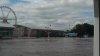 Вода подошла вплотную к зданию таможни в Хэйхэ (фото, видео)