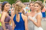 Будущий медик, стиляги и сильный парень: итоги фотоконкурса «Мой выпускной»