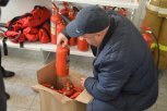 Неблагополучным семьям в Белогорске выдадут огнетушители