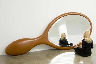 «Хочешь быть молодой и красивой — засыпай в одни сутки, а просыпайся в другие»: секреты здоровья