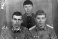 Младший сержант Андрей Лущей — справа.