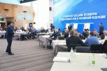 Амурский губернатор принимает участие в обсуждении квартирного вопроса Госсоветом