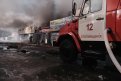 База в огне: фоторепортаж с пожара на складе «Амур» в Благовещенске