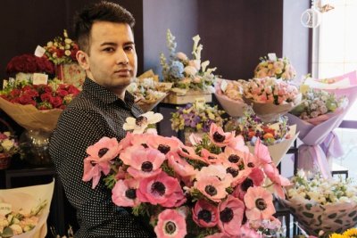 Мужчины Благовещенска выстроились в очередь за ирисами и анемонами: обзор самых экзотических цветов