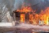 «Смотрели и ревели»: в селе Ушаково сгорели Дом культуры, библиотека и почта