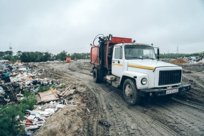Мусоровоз в каждый двор: для Благовещенского района разработали новую схему вывоза отходов