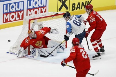 Сборная России проиграла Финляндии в полуфинале чемпионата мира по хоккею