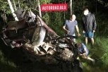 «Там просто мясо»: на аэропортовской трассе «Жигули» врезались в автобус