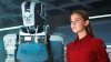 «Я же мать»: рецензия на новый фантастический фильм «Дитя робота» с Хиллари Суэнк