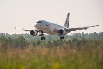 Охотники за самолетами: в Благовещенске устроили фотосессию в аэропорту для всех желающих