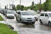 Опасное явление: сильный ливень превратил Благовещенск в маленькую Венецию