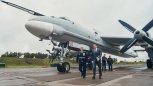 Первым делом — самолеты: губернатор поздравил с праздником военных летчиков